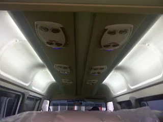 ISUZU ELF MIKROBUS Karoseri ADIPUTRO ISUZU ELF MIKROBUS Karoseri ADIPUTRO