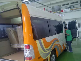 ISUZU ELF MIKROBUS Karoseri ADIPUTRO ISUZU ELF MIKROBUS Karoseri ADIPUTRO